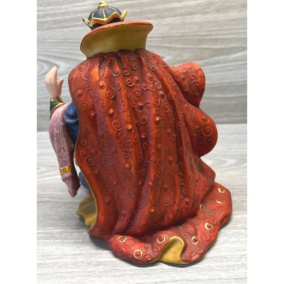 Kneeling Wiseman Christmas Nativity Kirkland Replacement Porcelain Figurine - Picture 2 of 9